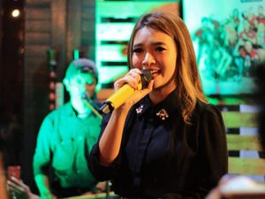 Vianty Arvy Makin Yakin Kembangkan Musik Sunda Usai Kolaborasi dengan Musisi Jabar