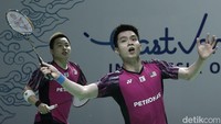 Dalam pertandingan di Istora, Senayan, Jakarta, Kamis (16/6/2022) sore WIB, Aaron Chia/Soh Wooi Yik menjalani pertarungan sengit dengan Ruben Jille/Ties Van Der Lecq.