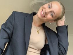 Alexandra Boje, Pemain Badminton Jelita yang Pikat Netizen