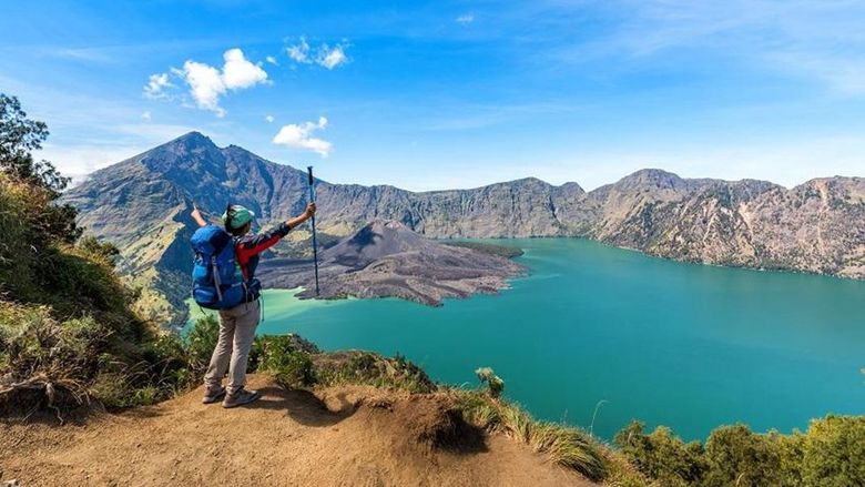 Ilustrasi Tempat Wisata Indonesia Ilustrasi Tempat Wisata Indonesia