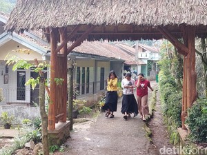 5 Macam Panggilan untuk Perempuan di Suku Sunda