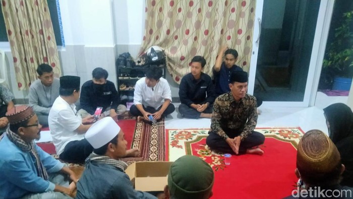 Kemenag Cianjur lakukan Tahziyah di rumah almarhum Hasbulloh, jemaah haji yang meninggal di Madinah Arab Saudi