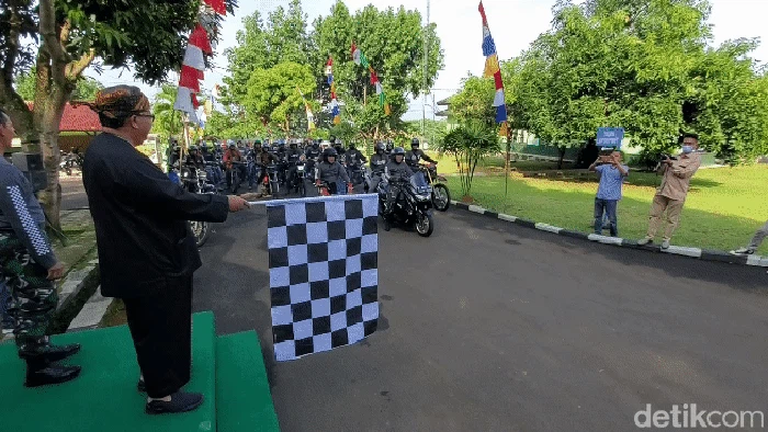 Kodam III Siliwangi Ajak Bikers Bansos dan Tanam Ribuan Mangrove di Sukabumi