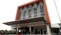 Stasiun KRL Pondok Ranji, Tangerang Selatan, telah resmi ditata ulang.