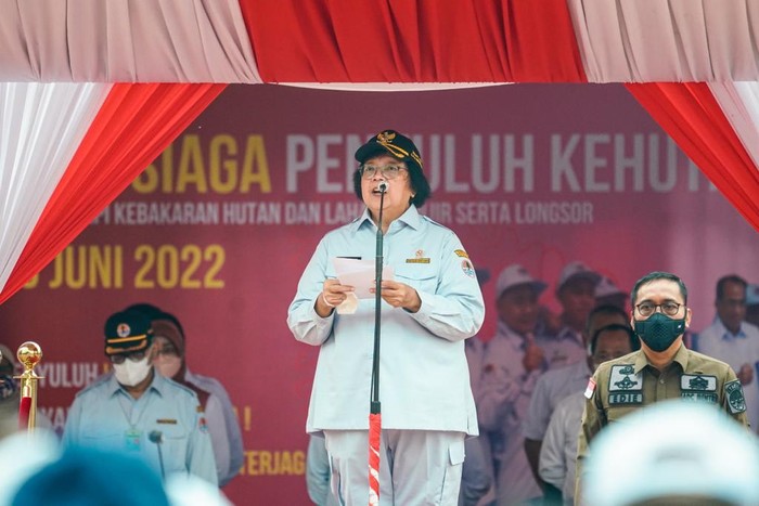 Menteri Lingkungan Hidup dan Kehutanan (LHK) Siti Nurbaya