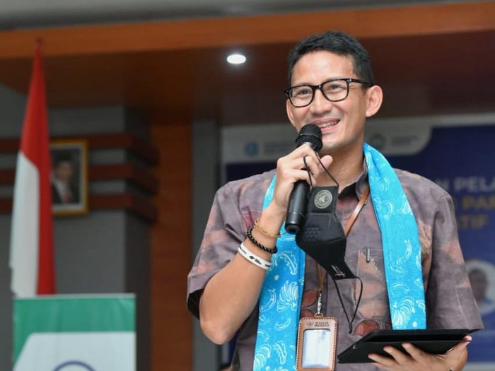 Menteri Pariwisata dan Ekonomi Kreatif Sandiaga Uno