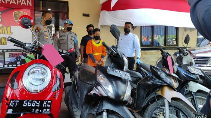Pelaku pencurian motor dengan modus gendong anak di Balikpapan ditangkap.