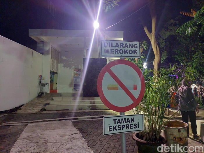 kawasan tanpa rokok