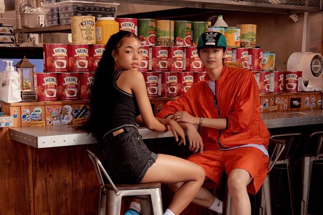 Banyak yang menyebutnya sebagai rookie tapi mereka tidak mengira bahwa pria tersebut bukan lah model biasa. Ternyata ia bukan manusia tapi sebuah model virtual bernama RyuID.Foto: Instagram @ryu__id