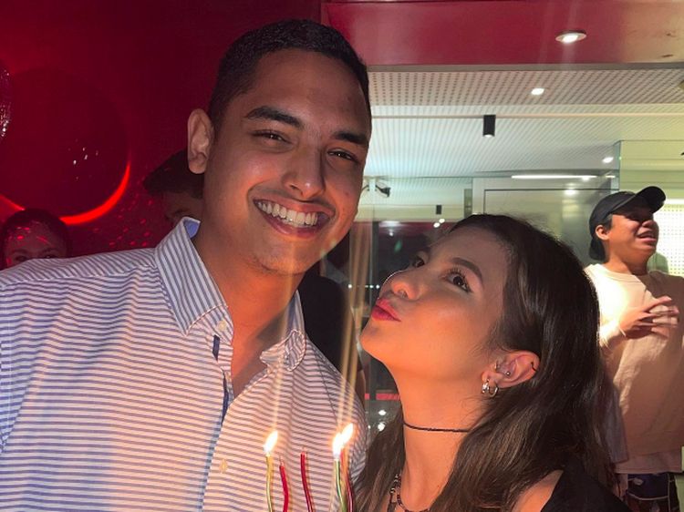 Foto Shalom Razade Rayakan Ultah Pacar, Wulan Guritno Bawa Kekasih Berondong