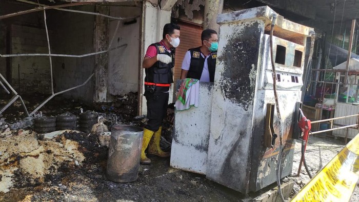 SPBU mini terbakar di Sidoarjo