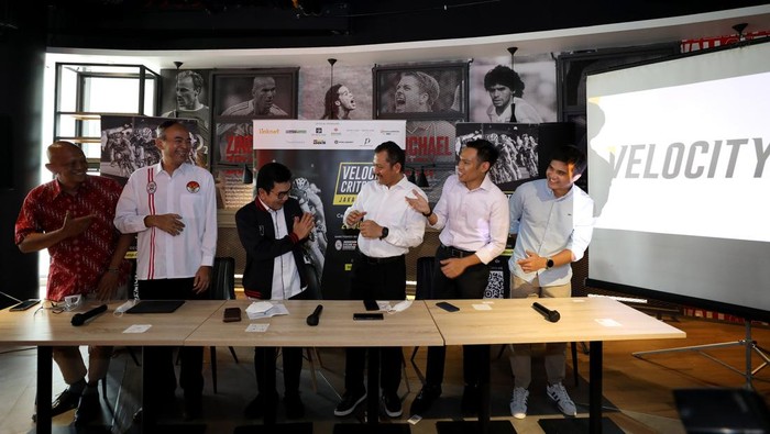 Velocity Gelar Rangkaian Event Balap Sepeda Event perlombaan balap sepeda bertajuk Velocity Criterium akan segera digelar di Meikarta, Cikarang, Bekasi dalam waktu dekat. Seperti apa sih keseruannya?