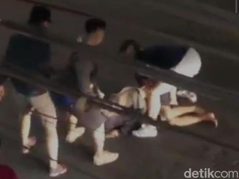 Video viral diduga pengeroyokan di Jalan S Supriyadi, Kota Malang