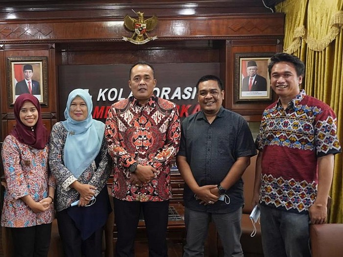 Yayasan Geutanyoe dan Yayasan Fajar Sejahtera Indonesia (Yafsi) saat beraudiensi dengan Wakil Wali Kota Medan