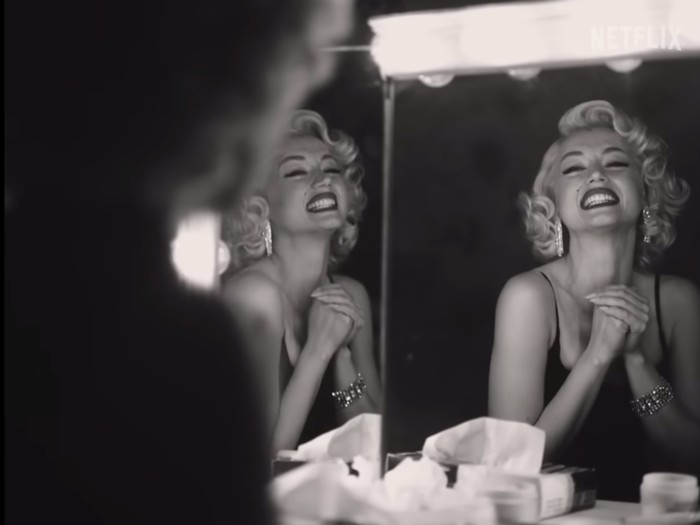 Ana de Armas sebagai Marilyn Monroe