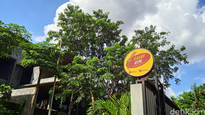 Bakmi Kun Bakmi Kun: Mantul! Bakmi Topping Bebek Peking 'Hidden Gem' di Kemang!