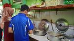 Viral! Bakso Tulang yang Gurih Nyempil di Dekat Halte Permata Hijau