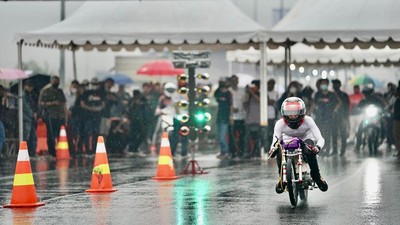Keseruan Drag Race Resmi yang Digelar Polda Metro Jaya dan IMI