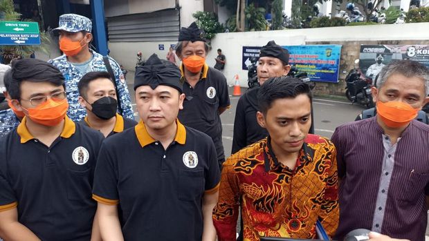 Ketua Umum Dharmapala Nusantara Kevin Wu di Polda Metro Jaya, Jakarta, Jumat (17/6/2022).
