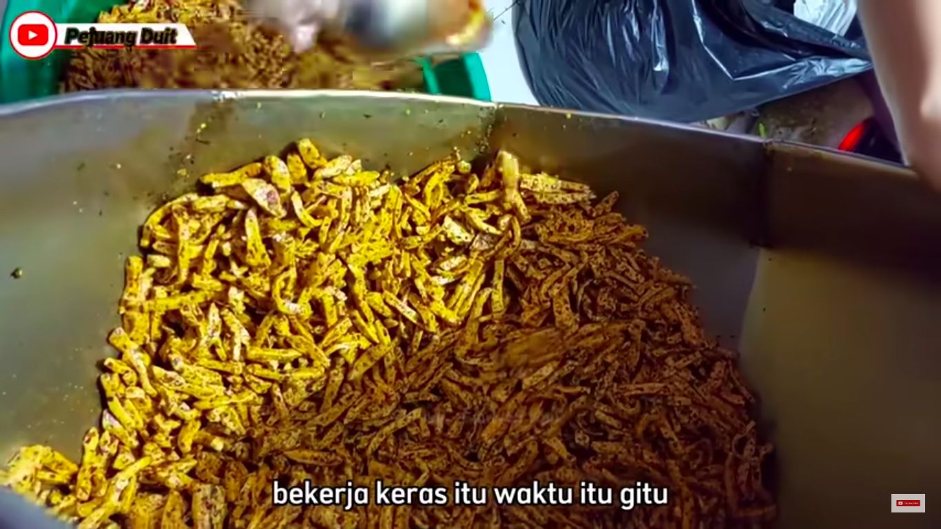 Kisah sukses penjual basreng