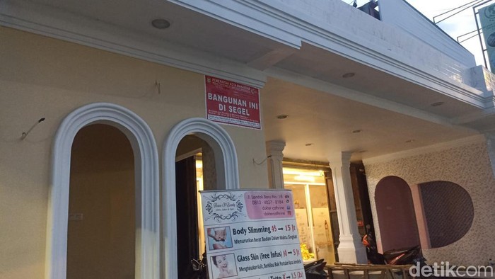 Klinik kesehatan di Makassar terancam dibongkar pasca-disegel Pemkot Makassar.