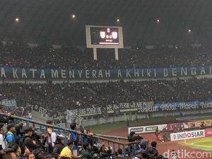 #BobotohBerduka, Netizen: Tak Ada Sepakbola Seharga Nyawa Manusia