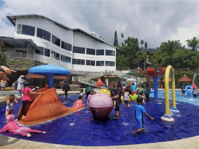 Kusuma Waterpark Batu