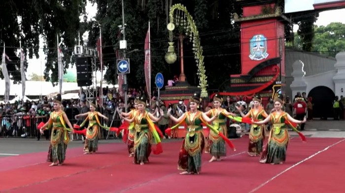 Menkop Teten Buka Blitar Djadoel Dorong Bangkitkan Perekonomian