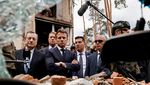 Momen Macron Peluk Zelensky Saat Kunjungi Ukraina di Tengah Perang