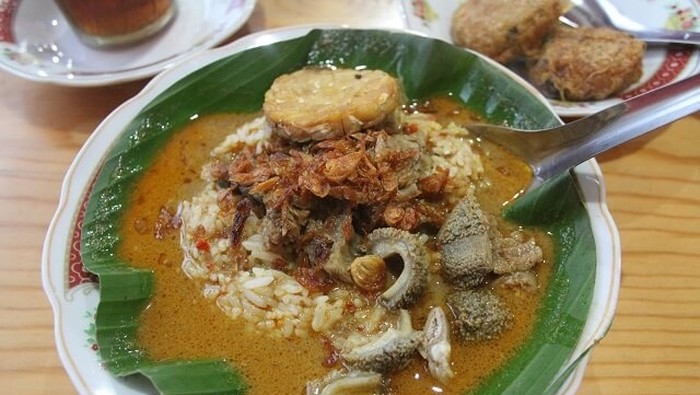 Nasi Gandul khas Pati