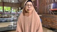 Restoran Pepes Walahar H Dirja merupakan yang pertama di Karawangnya. Warungnya buka sejak tahun 1984. Foto: detikcom/Riska Fitria