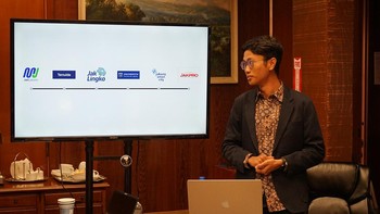 Setelah mengikuti WWDC 2022, Alif mengaku tertarik dengan teknologi AR Geographoic Location yang akan hadir di ARKit 6. Teknologi ini diharapkan bisa membantu meningkatkan kemampuan aplikasi PetaNetra. Foto: dok. KJRI San Fransisco