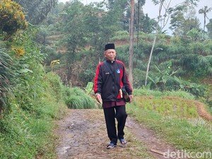 Kabar Terbaru Ki Hadjar, Guru yang Setengah Abad Jadi Honorer