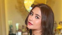 Pesonamu itu lo Prilly Latuconsina. Foto: Instagram