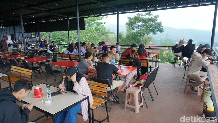 Rooftop Cafe Mojokerto
