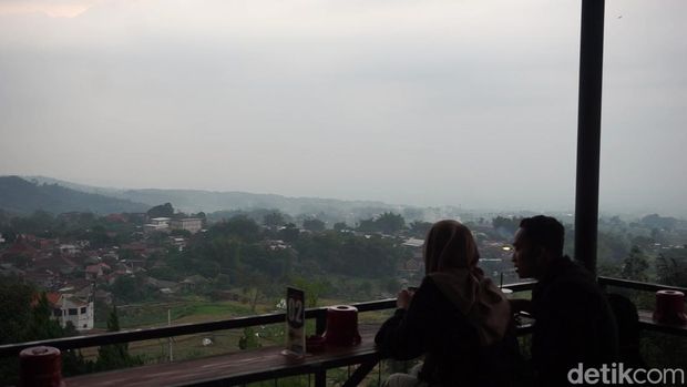 Rooftop Cafe Mojokerto