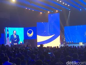 Surya Paloh Puji Eks PM Malaysia Mahathir: Patriotik Pejuang Negeri