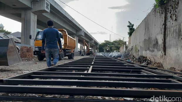 Tempat relokasi pedagang buku Lapangan Merdeka Medan. (Aldi/detikSumut)