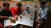 Pakistan merupakan importir teh terbesar di dunia. Dilaporkan, Pakistan membeli lebih dari US$ 600 juta atau sekitar Rp 8,8 triliun teh pada 2021.  