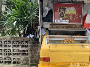 Dijual di Bagasi Mobil, Comro Echo yang Gurih Pedas Ini Laris Manis!
