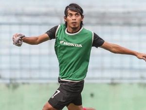Susunan Pemain PSM Makassar Vs Persik Kediri, Rasyid Siap Hadang Renan