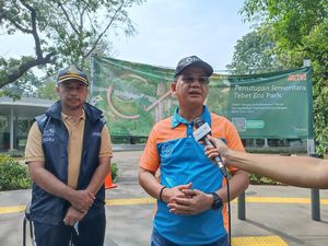 Kurangi Lokasi Parkir, Dishub Minta Warga Naik TransJ-KRL ke Tebet Eco Park