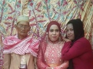 Wanita Muda di Kolut Tak Tahu Kakek 90 Tahun Suaminya Pernah Nikahi Adiknya