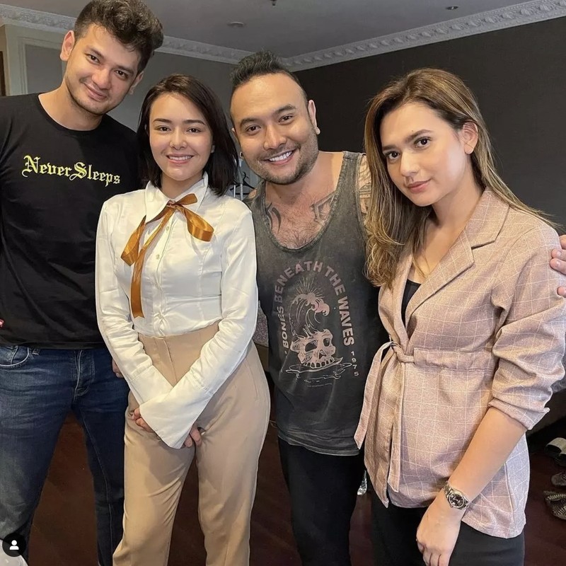 Kevin Hillers Sering Bagikan Video Kocak Saat Makan, Intip Potretnya!