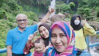 Keluarga bahagia
