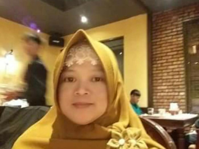 Reni, PMI asal Indramayu
