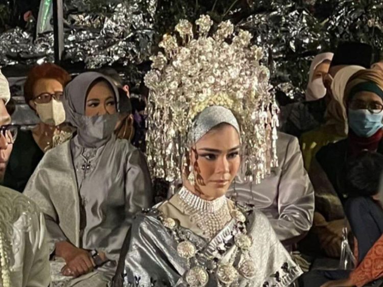 Potret Sivia Azizah Cantik di Hari Pernikahan