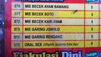 Warung makan mie ini sepertinya lebih cocok untuk dinikmati orang dewasa. Istilah vulgar dan seksual dipilih menjadi nama warung dengan berbagai menu yang juga tak kalah ekstrem. Foto: Twitter/@nocontextwarung
