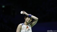 Di set kedua, Tzu Ying kini dapat memberikan perlawanan yang lebih baik dan unggul 11-10 saat interval.