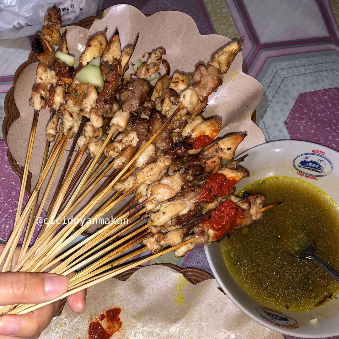 Tempat Makan Sate Asin Pedas Paling Enak di Bandung